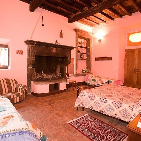 Agriturismo Le Caselle Hotel Viterbo Kültér fotó