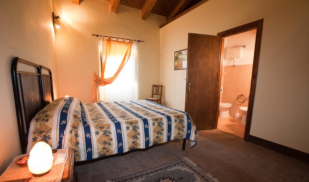 Agriturismo Le Caselle Hotel Viterbo Kültér fotó